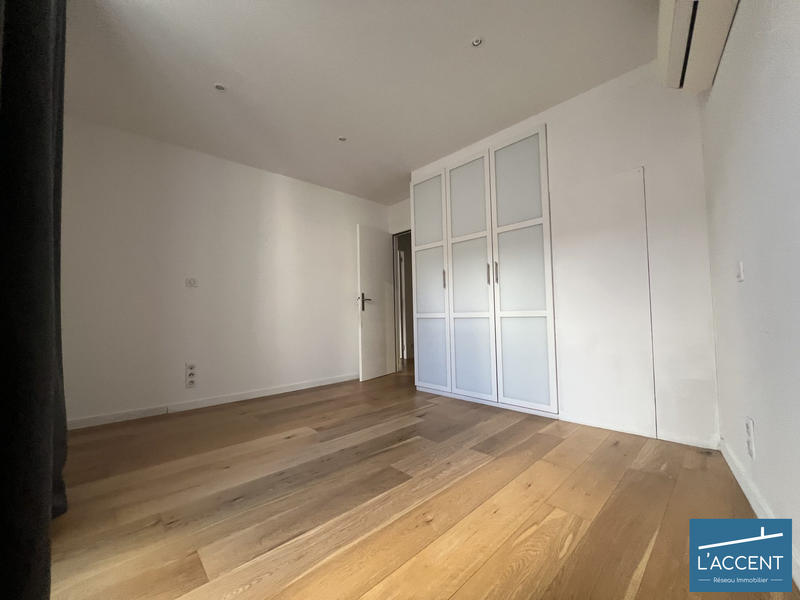 Appartement - 129 m² - 5 pièces