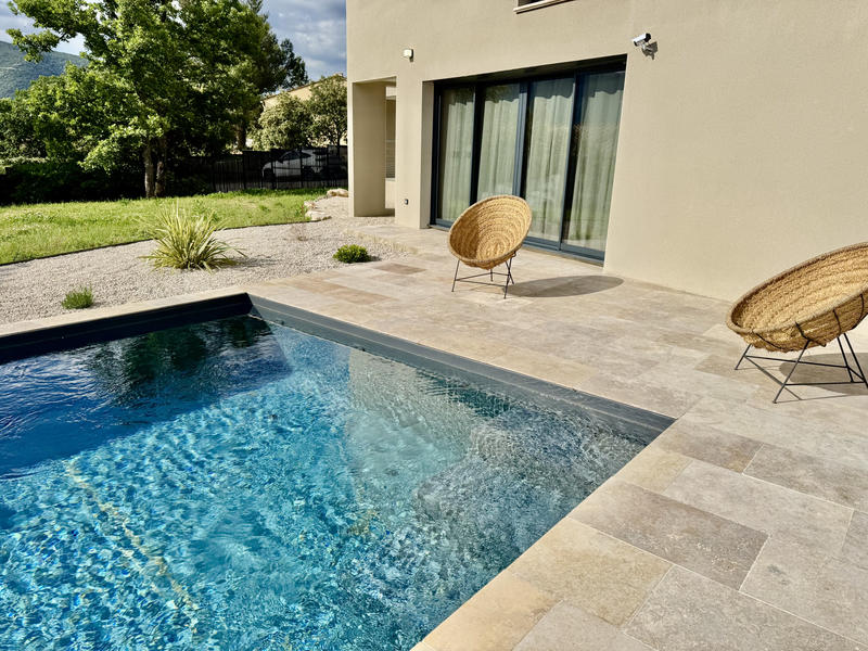 Villa - 160 m² - 6 pièces