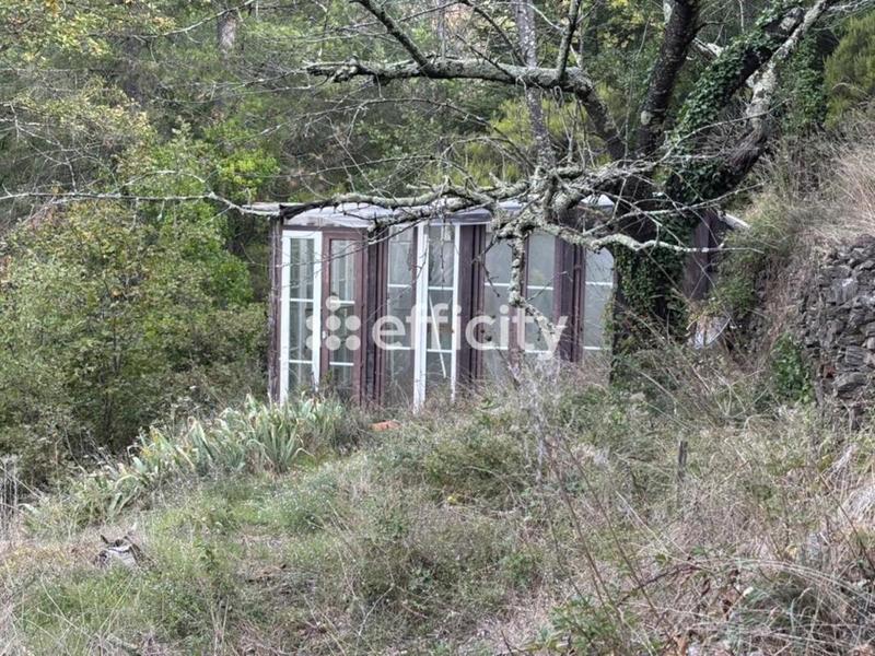 Maison - 145 m² - 7 pièces