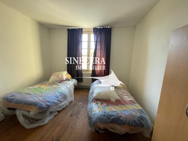 Maison - 195 m² - 5 pièces