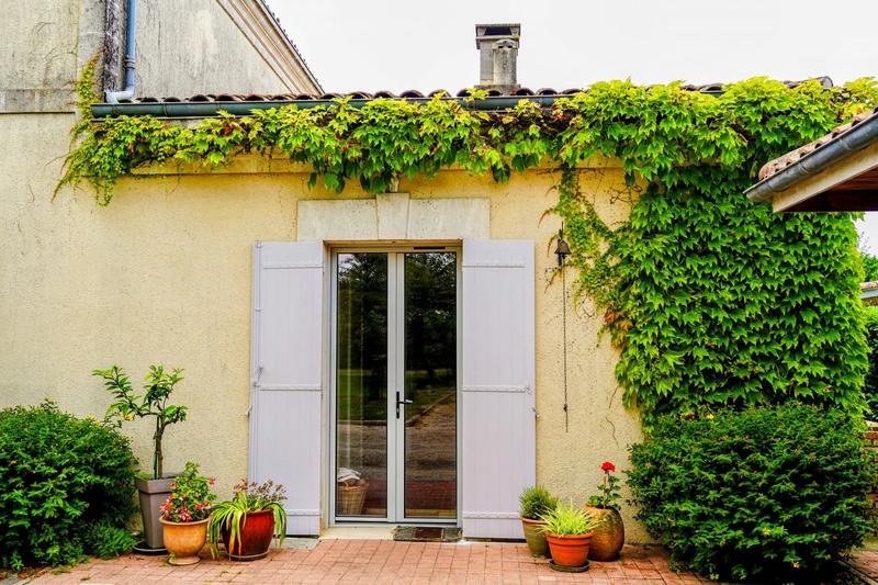 Villa - 268 m² - 8 pièces