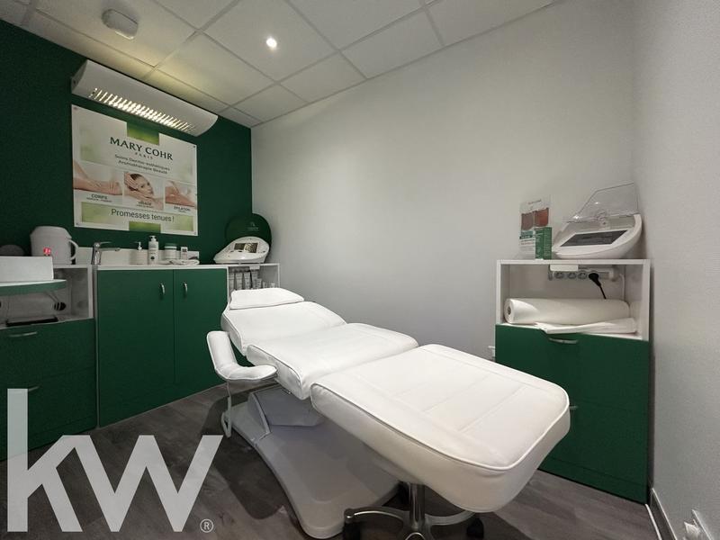 Fonds de commerce - Magasins - 57 m²