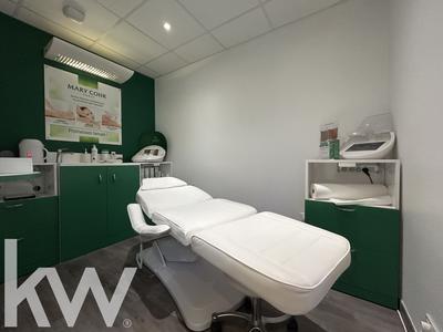 Fonds de commerce - Magasins - 57 m²