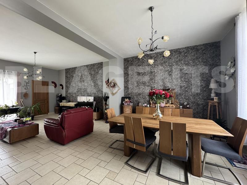 Maison bourgeoise - 192 m² - 5 pièces