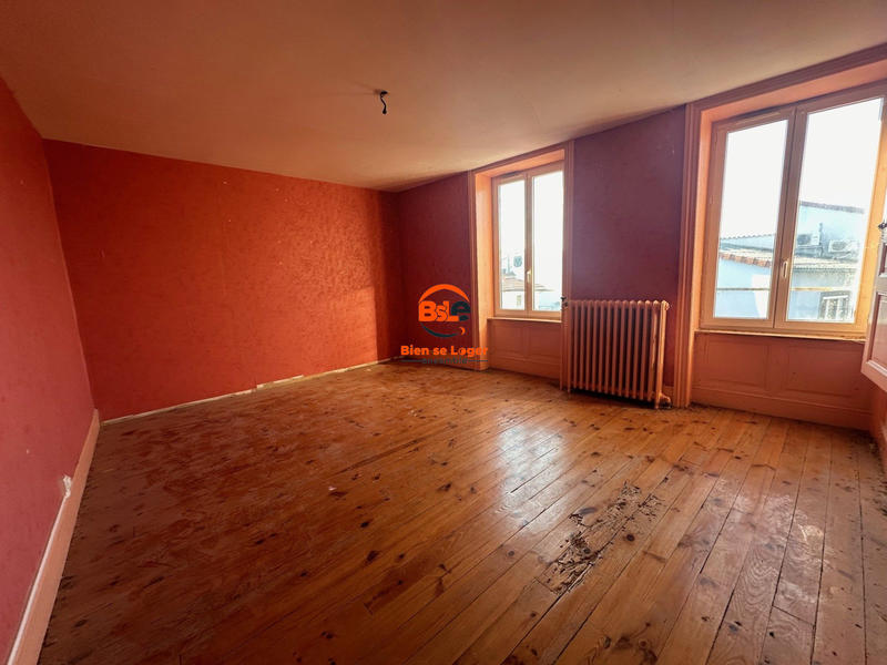 Maison ancienne - 200 m² - 12 pièces