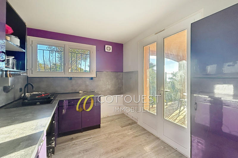 Maison - 265 m² - 7 pièces