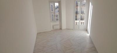Appartement - 78 m² - 3 pièces