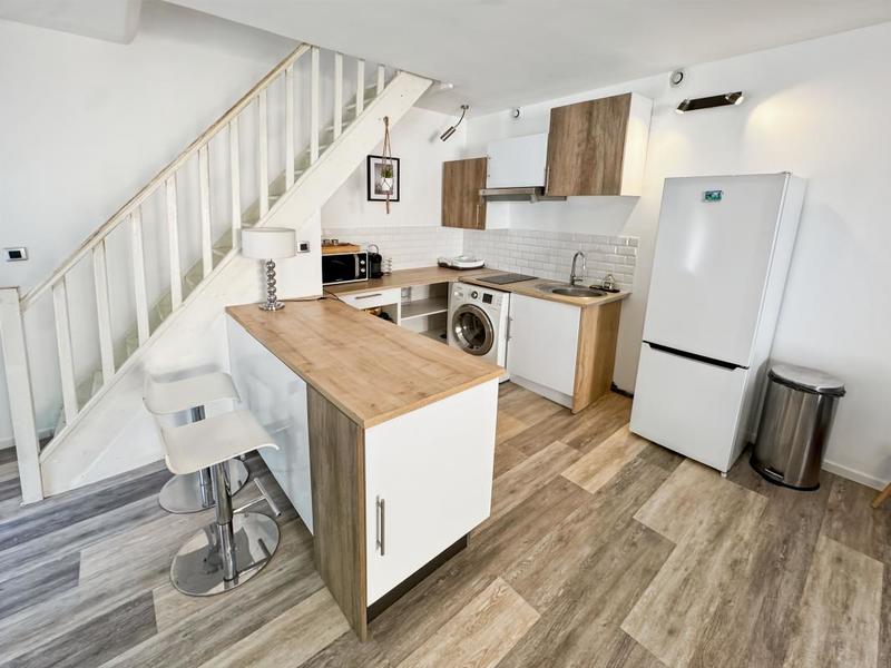 Villa - 350 m² - 9 pièces