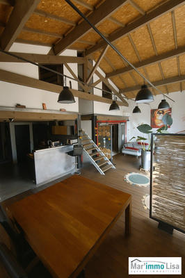 Maison - 95 m² - 4 pièces