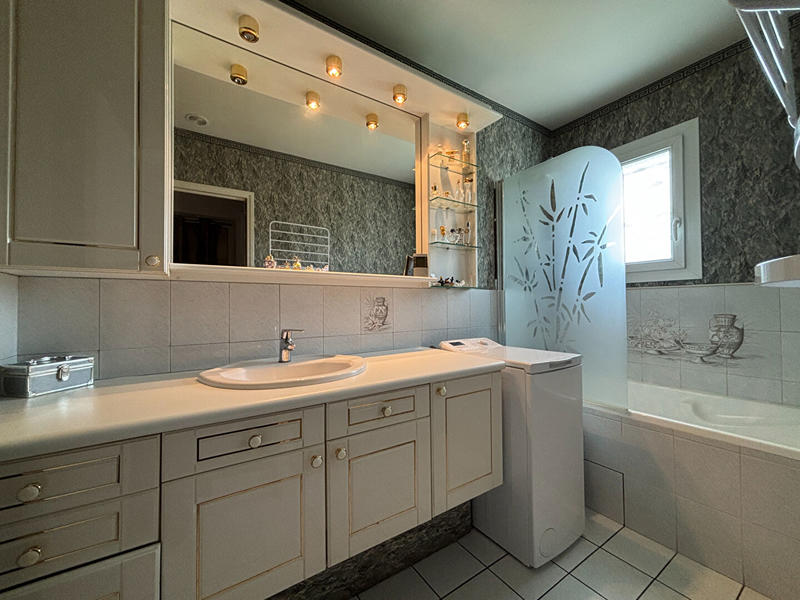 Maison - 82 m² - 3 pièces