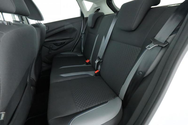 Ford Fiesta 1.0 EcoBoost Business 5p 100 ch