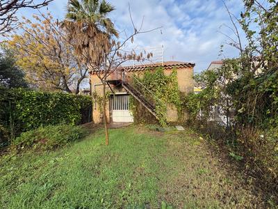 Immeuble - 130 m² - 6 pièces