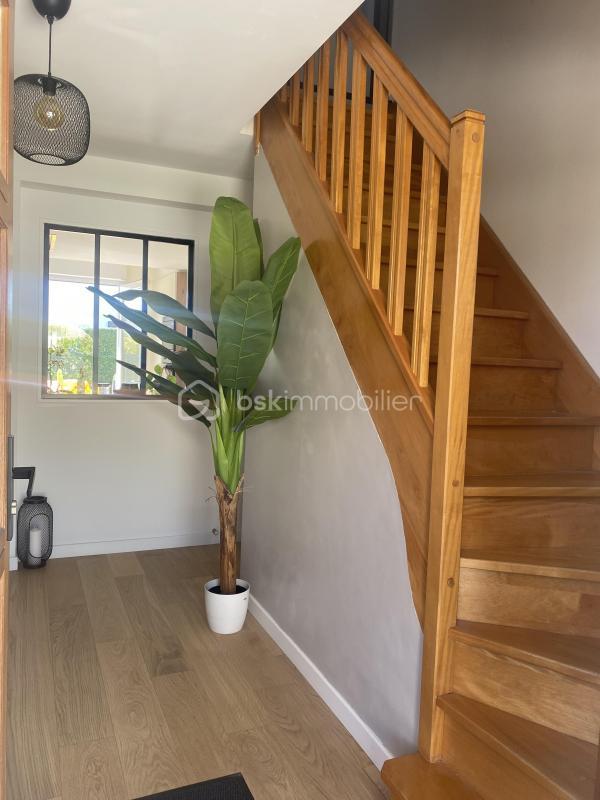 Maison - 87 m² - 5 pièces