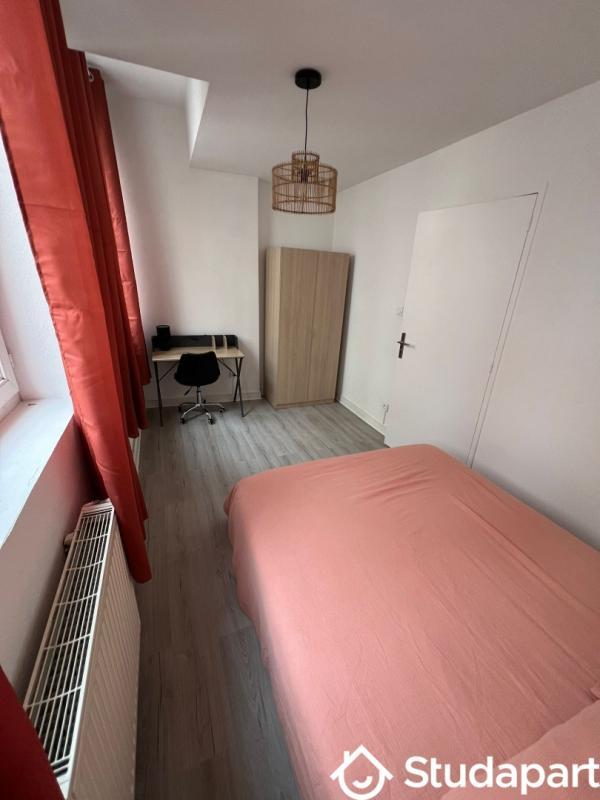 Chambre - 28 m² - 1 pièce