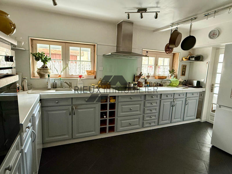 Propriété - 151 m² - 7 pièces