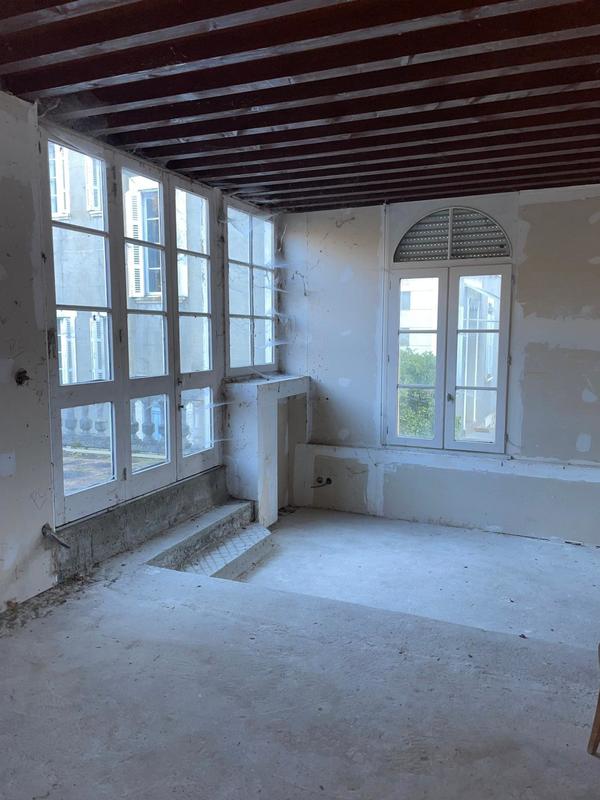 Maison de maîtres - 277 m² - 22 pièces