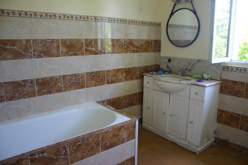 Villa - 95 m² - 6 pièces