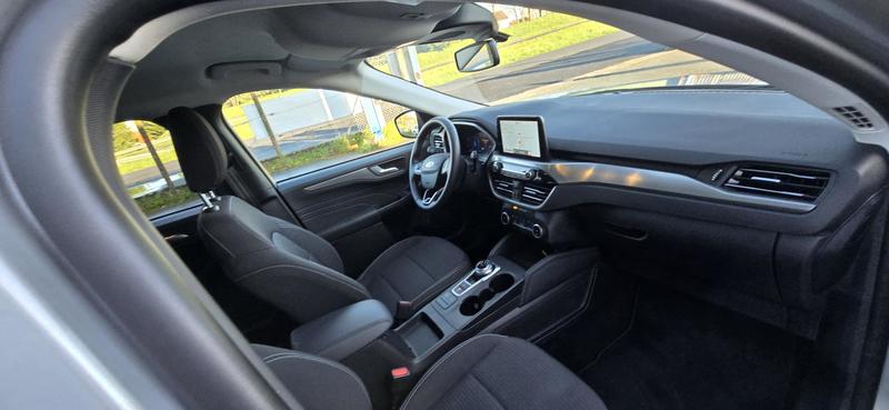 Ford Kuga 2,5 Fhev E85 Titanium camera