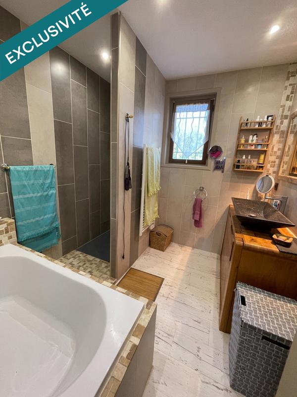 Maison - 168 m² - 5 pièces