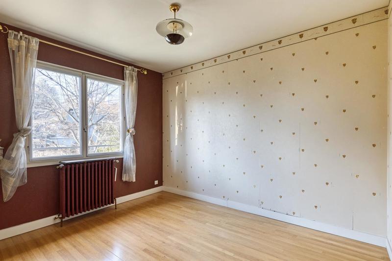 Maison traditionnelle - 136 m² - 7 pièces