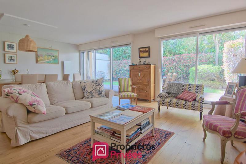 Appartement - 125 m² - 5 pièces