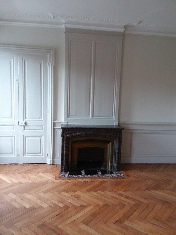 Appartement - 220 m² - 6 pièces