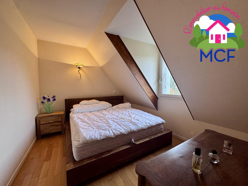 Maison - 168 m² - 6 pièces