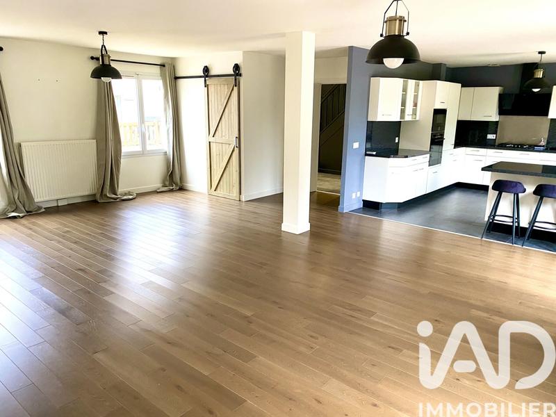 Maison - 145 m² - 5 pièces
