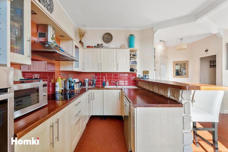 Appartement - 85 m² - 4 pièces