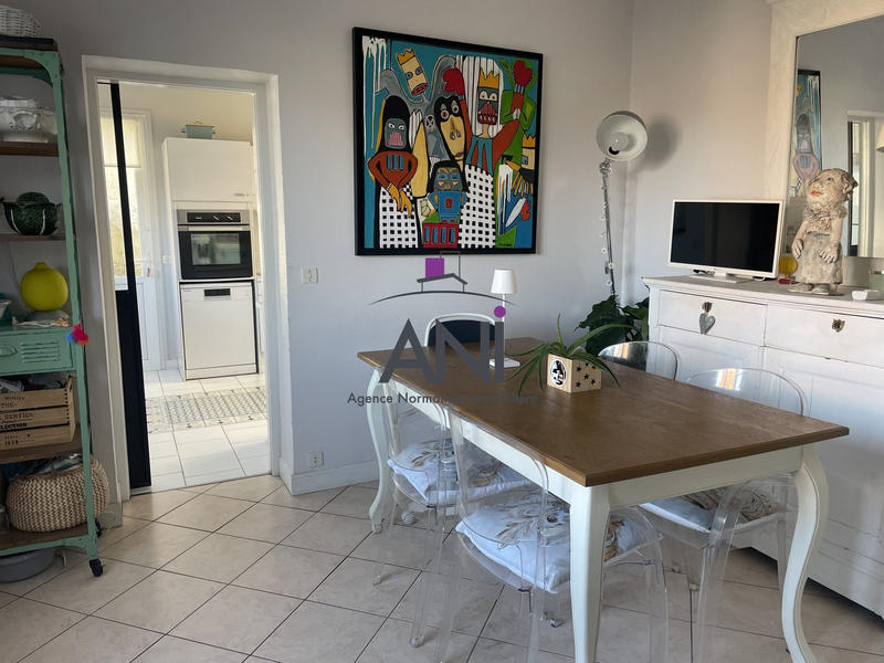 Maison - 171 m² - 8 pièces
