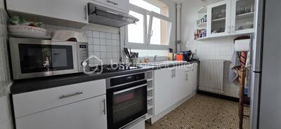 Appartement - 82 m² - 4 pièces
