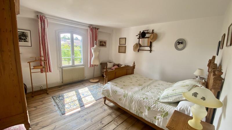 Maison - 274 m² - 7 pièces