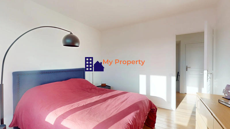 Maison - 96 m² - 5 pièces