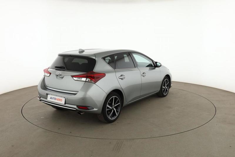 Toyota Auris 1.2t 116 ch
