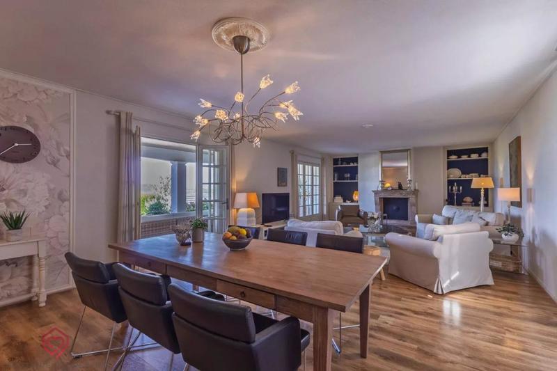 Villa - 158 m² - 4 pièces