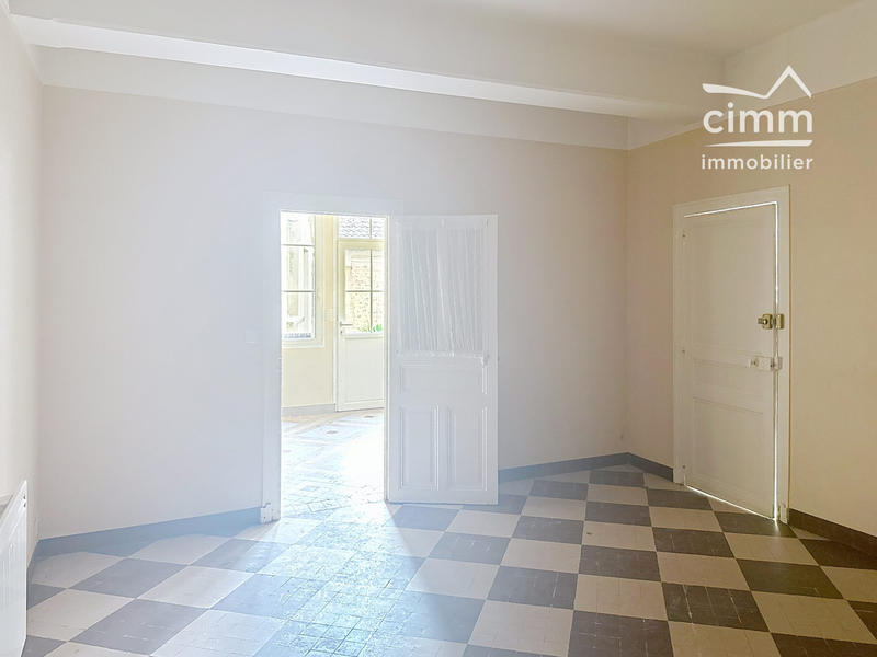 Bureau - 125 m² - 6 pièces