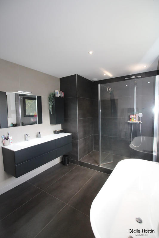 Maison - 156 m² - 4 pièces