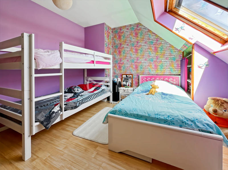 Maison - 101 m² - 6 pièces