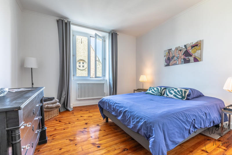 Appartement - 80 m² - 3 pièces