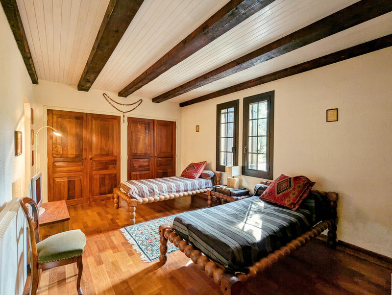 Maison - 200 m² - 7 pièces