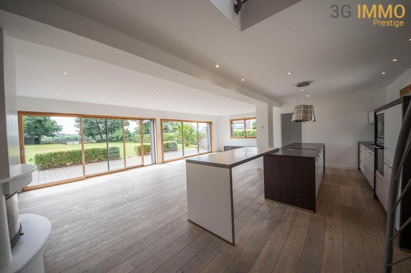 Propriété - 150 m² - 6 pièces