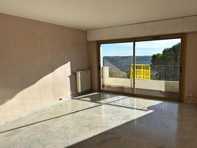 Appartement - 79 m² - 3 pièces