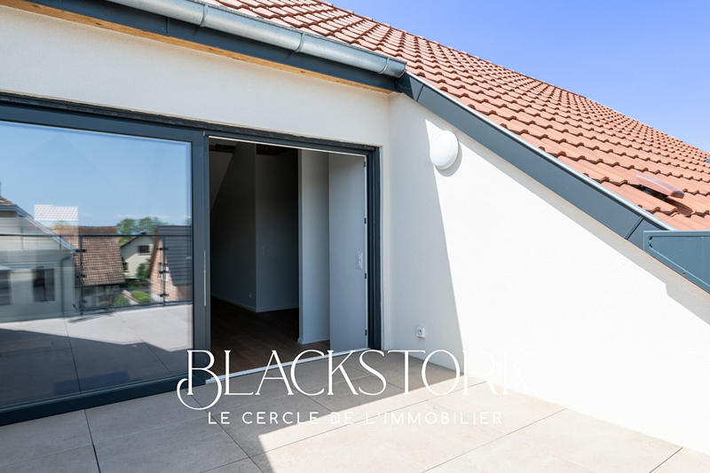 Appartement - 98 m² - 4 pièces