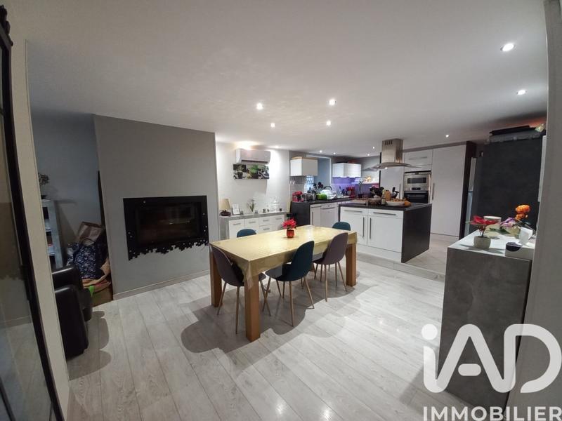 Maison - 134 m² - 6 pièces