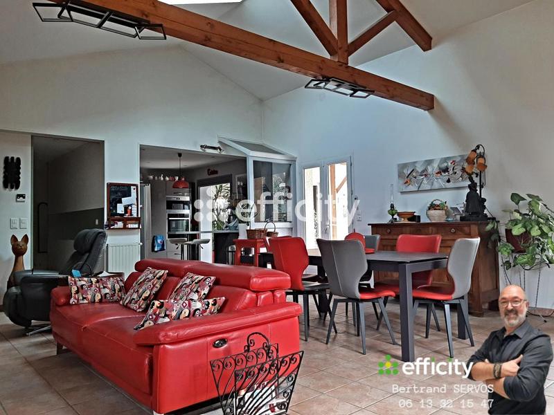 Villa - 205 m² - 9 pièces