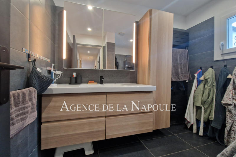 Maison contemporaine - 130 m² - 5 pièces