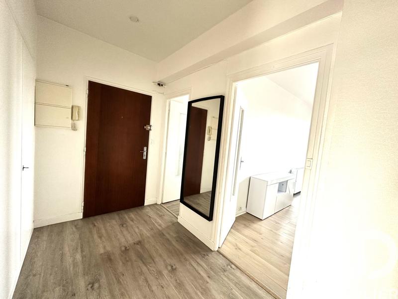 Appartement - 75 m² - 3 pièces