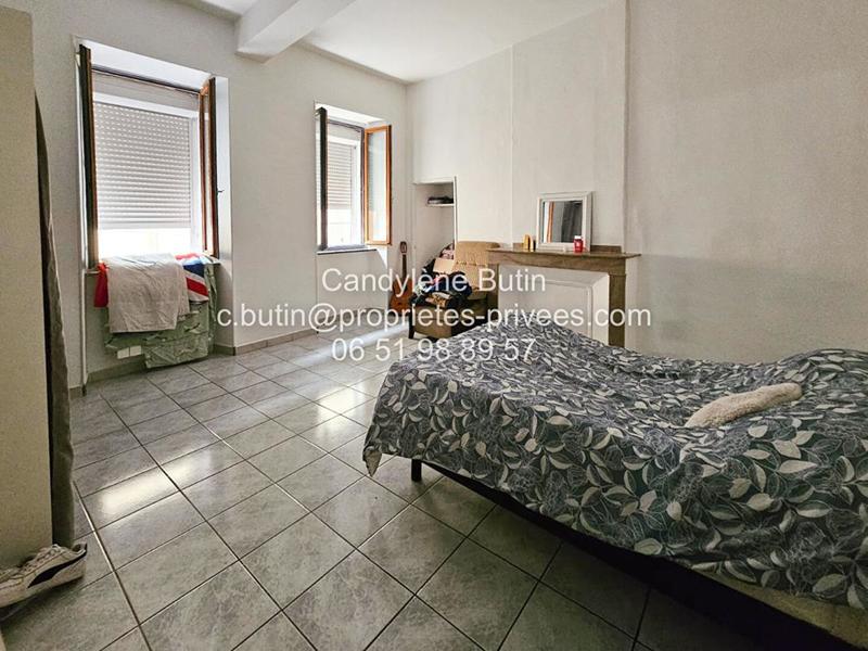 Immeuble - 290 m² - 11 pièces