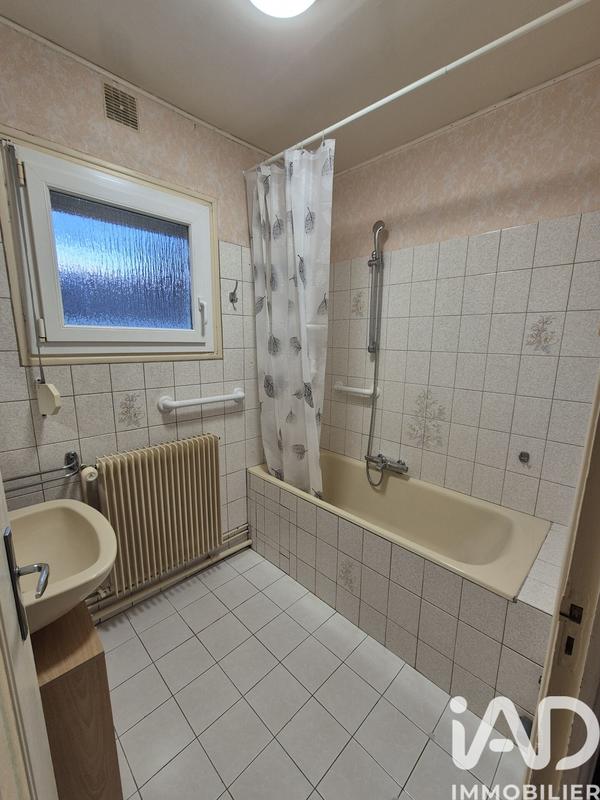 Maison - 70 m² - 5 pièces