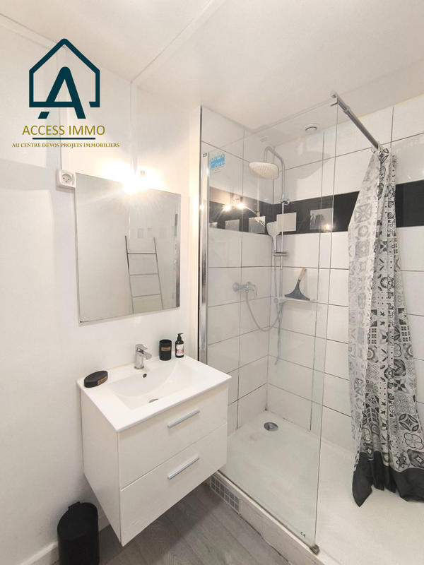 Maison - 81 m² - 5 pièces